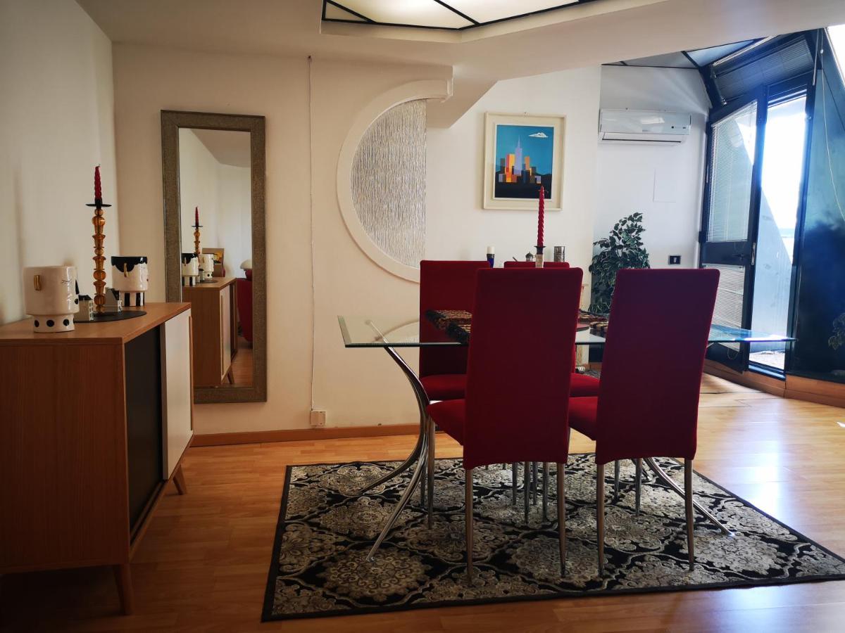 Corte Lambruschini Central Apartment With Free Covered Parking Genua Exteriör bild